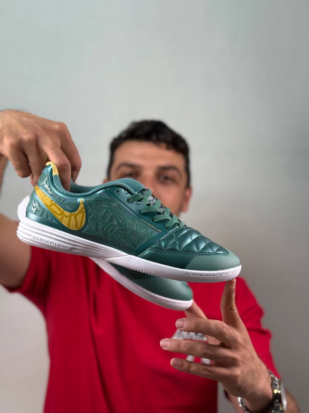 کفش کفش سالنی و چمن مصنوعی لونارگتو |مدل Nike Lunar Gato II | ساخت ویتنام | سایزبندی 40 تا 45
