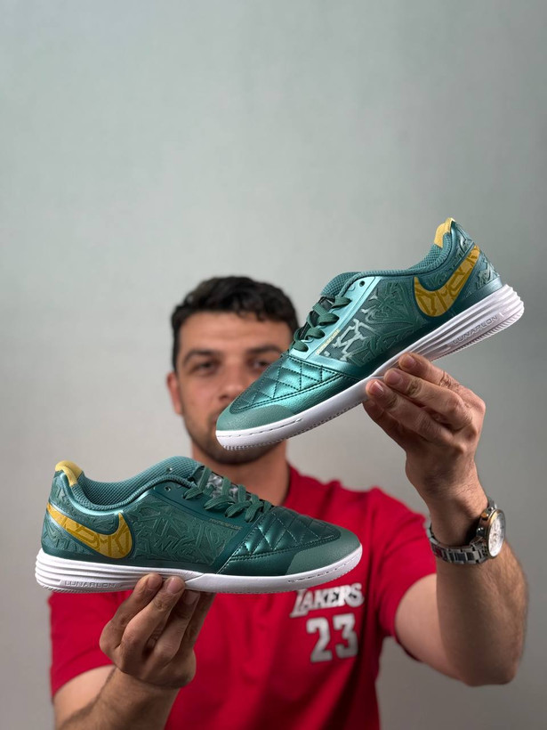 کفش کفش سالنی و چمن مصنوعی لونارگتو |مدل Nike Lunar Gato II | ساخت ویتنام | سایزبندی 40 تا 45
