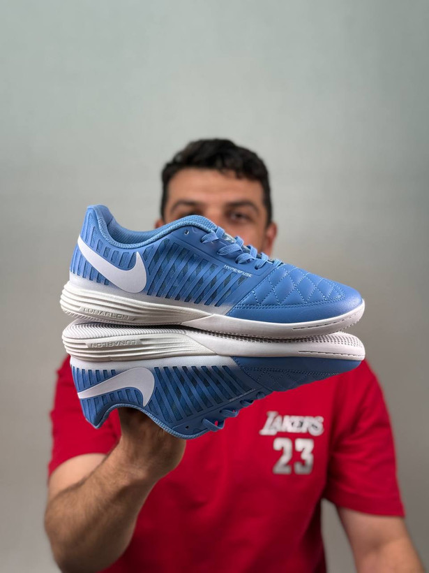 کفش سالنی و چمن مصنوعی لونارگتو |مدل Nike Lunar Gato II | ساخت ویتنام | سایزبندی 40 تا 45