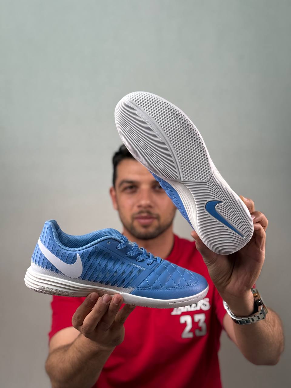 کفش سالنی و چمن مصنوعی لونارگتو |مدل Nike Lunar Gato II  | ساخت ویتنام | سایزبندی 40 تا 45